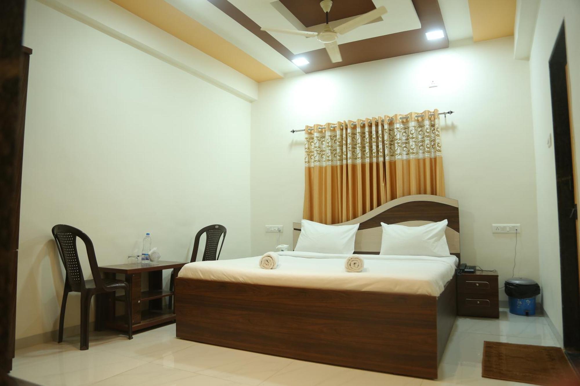 Rudraksh Nagthane Satara Esterno foto
