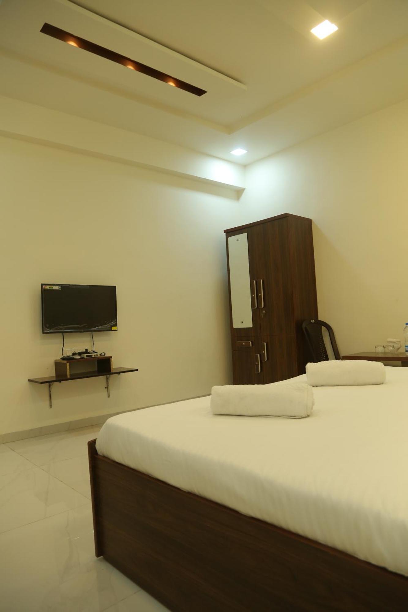 Rudraksh Nagthane Satara Esterno foto