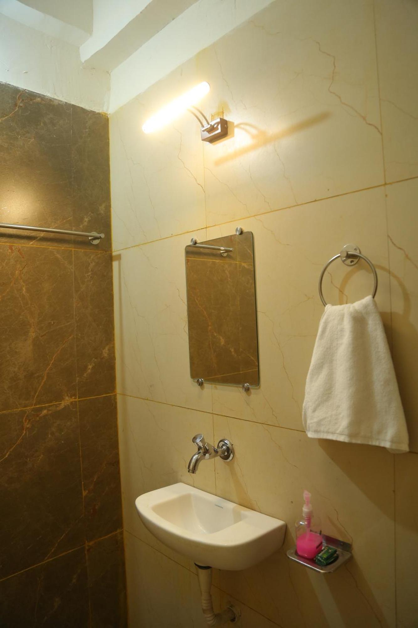 Rudraksh Nagthane Satara Esterno foto