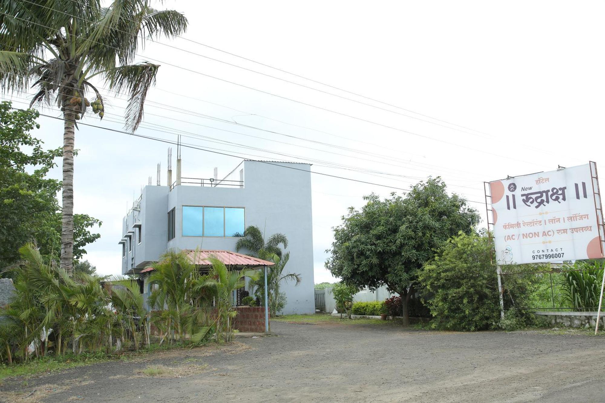 Rudraksh Nagthane Satara Esterno foto