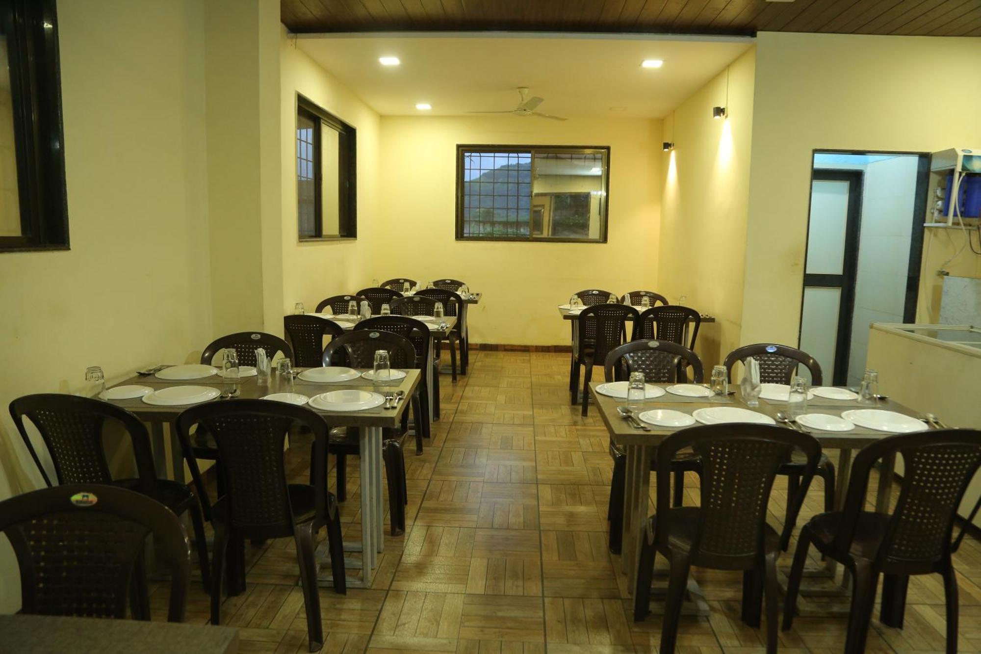 Rudraksh Nagthane Satara Esterno foto