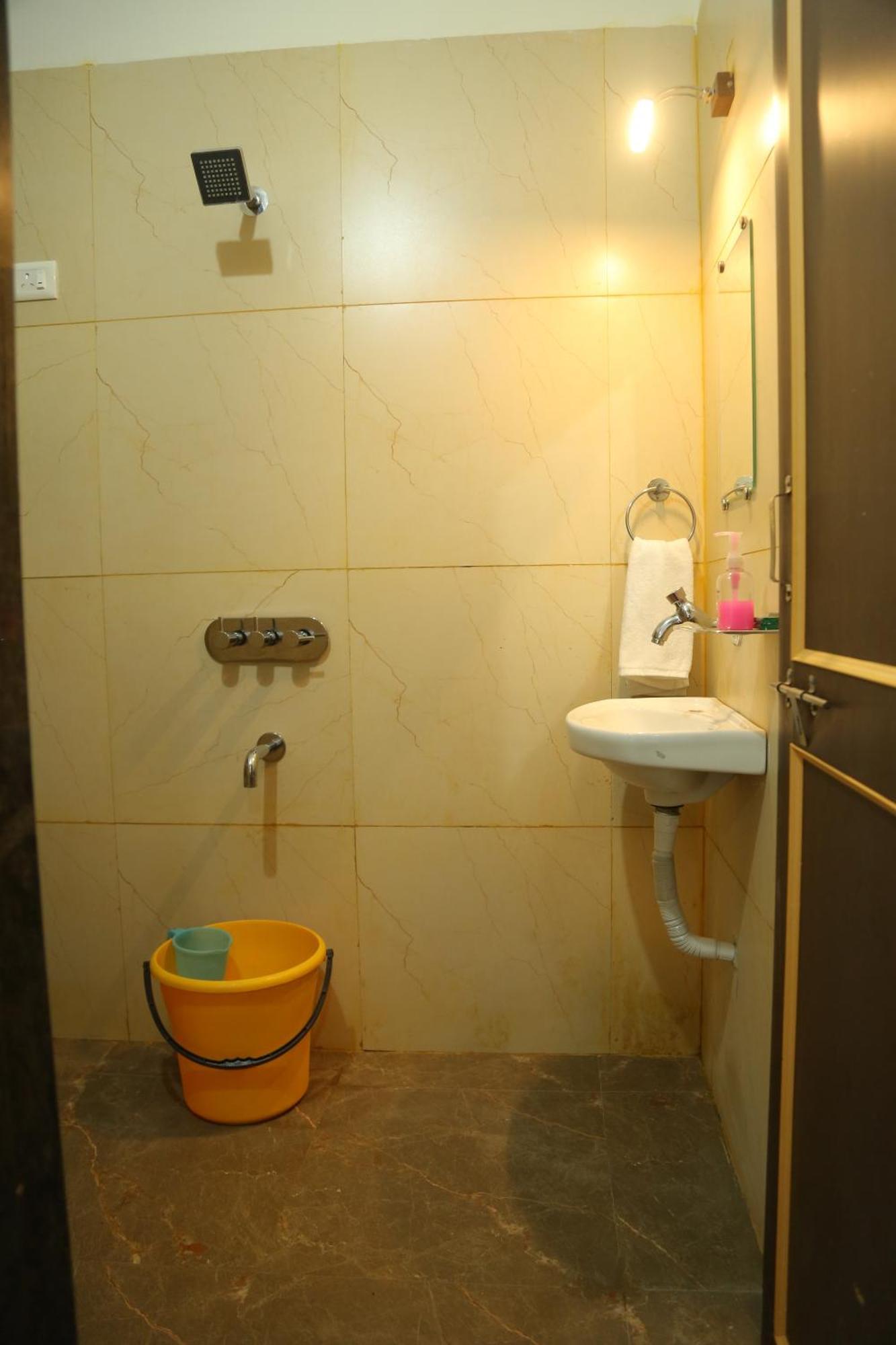 Rudraksh Nagthane Satara Esterno foto