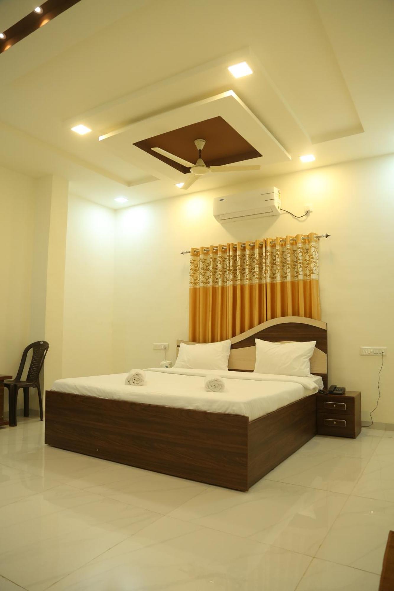 Rudraksh Nagthane Satara Esterno foto