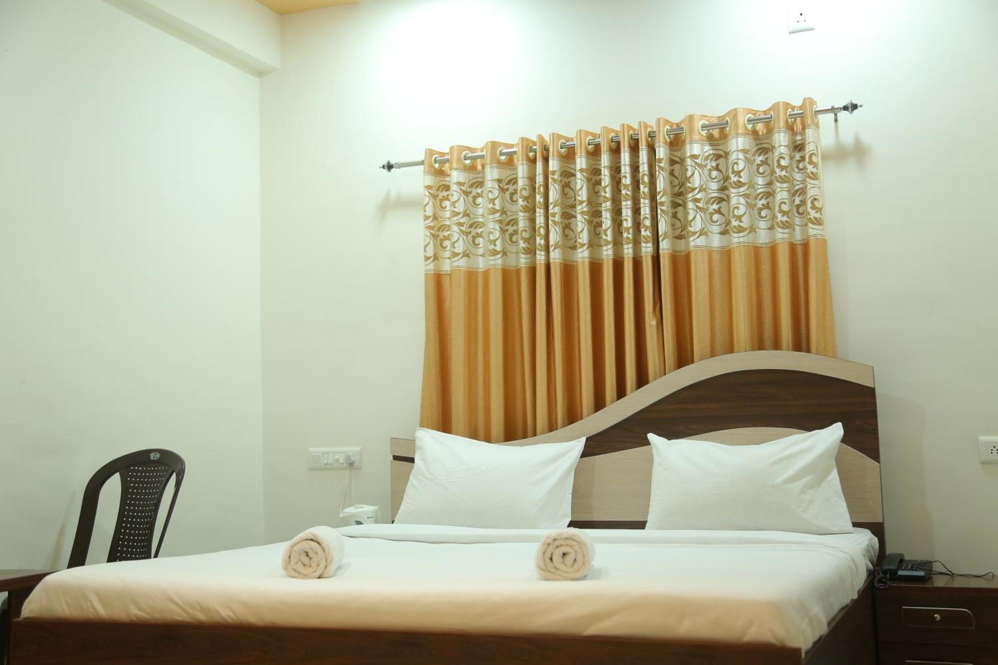 Rudraksh Nagthane Satara Esterno foto