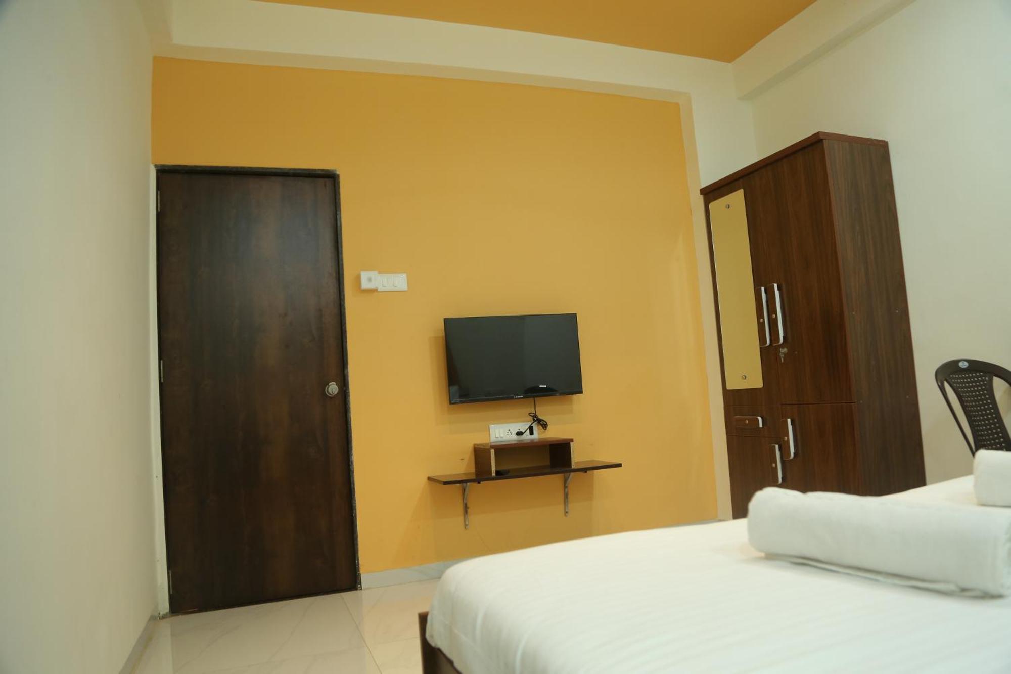 Rudraksh Nagthane Satara Esterno foto